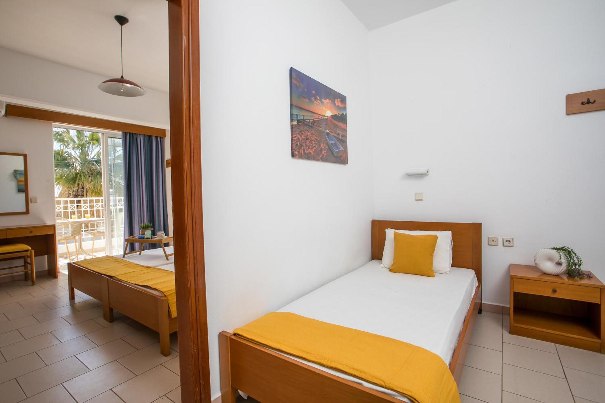 Lardos Sun View Apartments エクステリア 写真